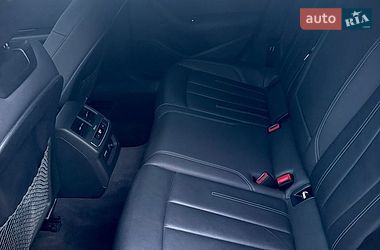Седан Audi A4 2022 в Киеве