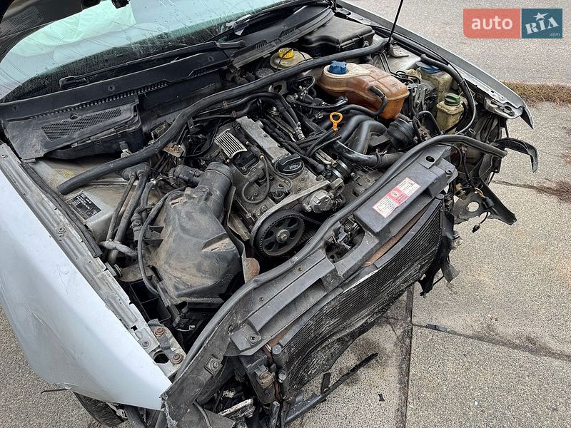 Седан Audi A4 2000 в Киеве