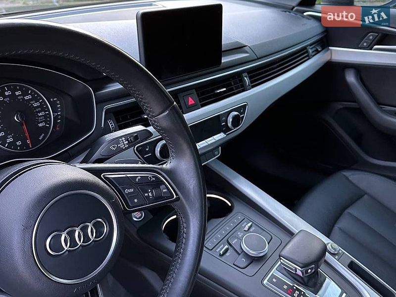 Седан Audi A4 2016 в Жмеринці