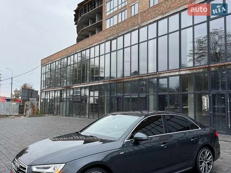 Седан Audi A4 2018 в Рівному