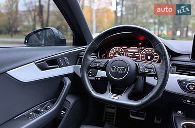 Седан Audi A4 2018 в Рівному