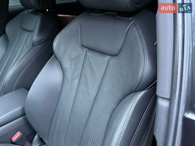 Седан Audi A4 2018 в Рівному