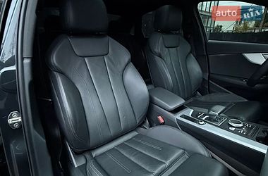 Седан Audi A4 2018 в Рівному