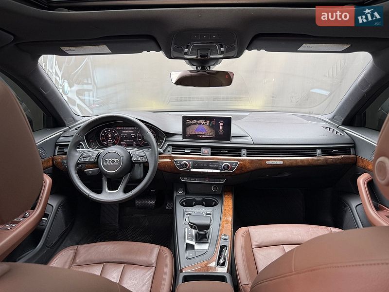 Седан Audi A4 2017 в Львове