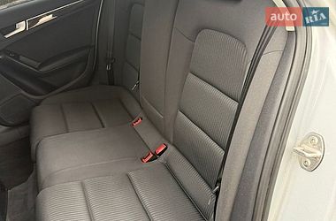 Седан Audi A4 2013 в Кам'янському
