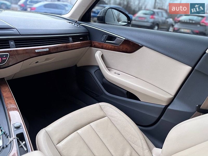 Седан Audi A4 2016 в Коломые