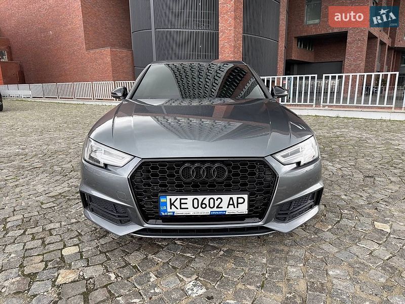 Седан Audi A4 2017 в Днепре
