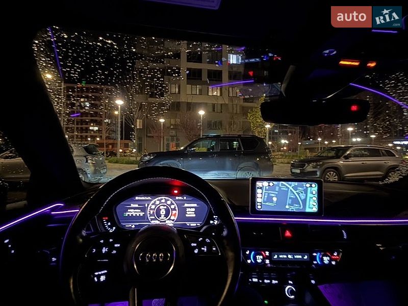 Седан Audi A4 2017 в Киеве