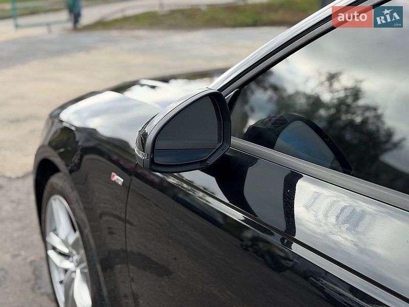 Седан Audi A4 2016 в Шептицькому