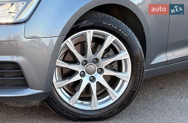 Седан Audi A4 2018 в Кривом Роге