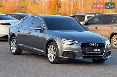 Седан Audi A4 2018 в Кривом Роге