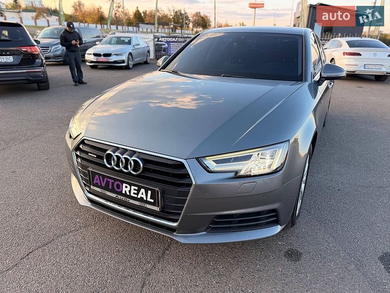 Седан Audi A4 2018 в Кривом Роге