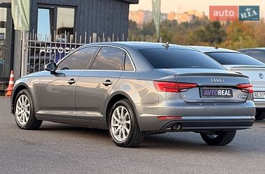 Седан Audi A4 2018 в Кривом Роге