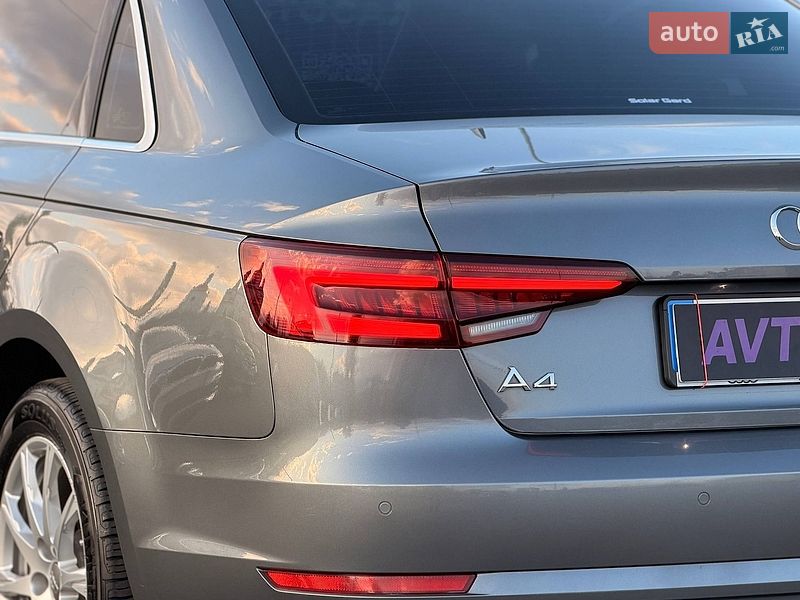 Седан Audi A4 2018 в Кривом Роге