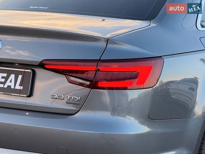 Седан Audi A4 2018 в Кривом Роге