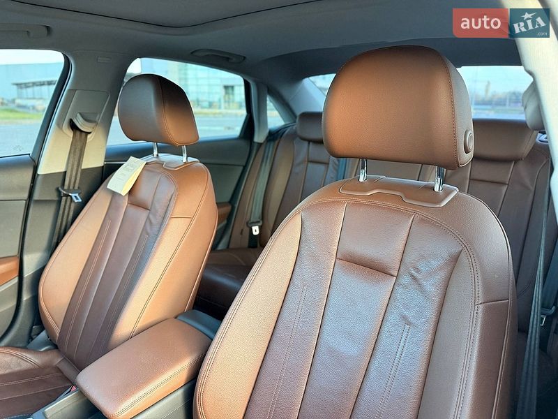 Седан Audi A4 2018 в Кривом Роге