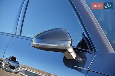 Седан Audi A4 2022 в Киеве