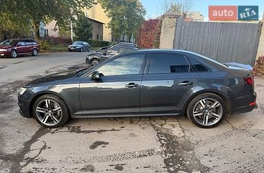 Седан Audi A4 2017 в Львове