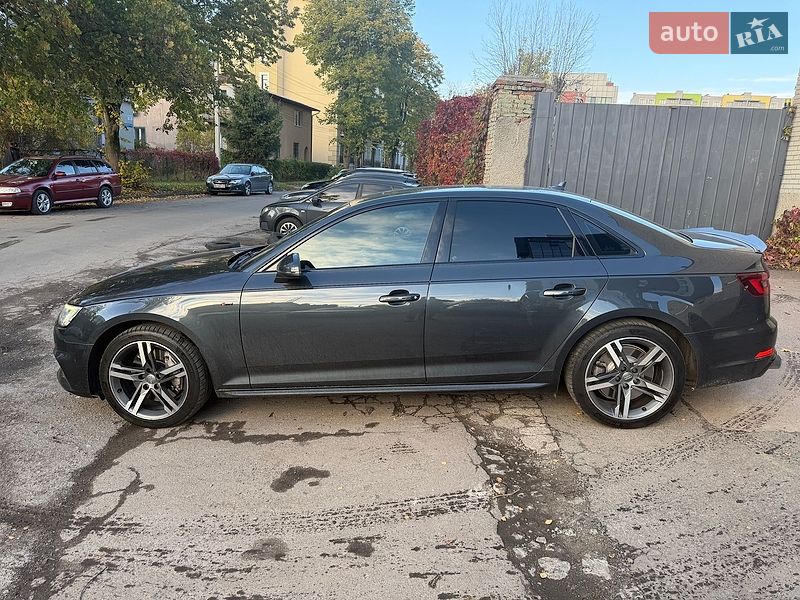 Седан Audi A4 2017 в Львове