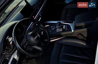 Седан Audi A4 2015 в Львове