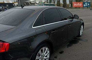 Седан Audi A4 2007 в Буче