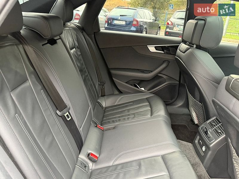 Седан Audi A4 2024 в Києві