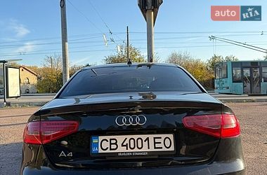 Седан Audi A4 2015 в Чернигове