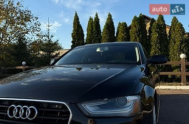 Седан Audi A4 2015 в Чернигове