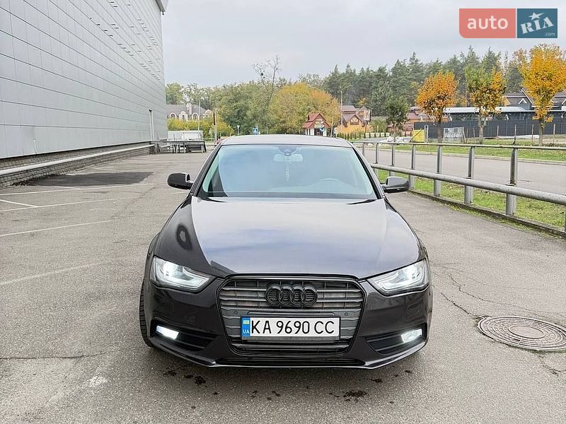 Седан Audi A4 2013 в Броварах