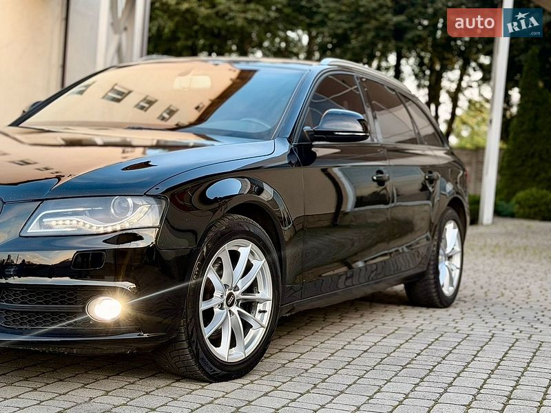 Универсал Audi A4 2009 в Львове