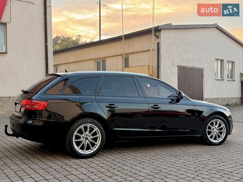 Универсал Audi A4 2009 в Львове
