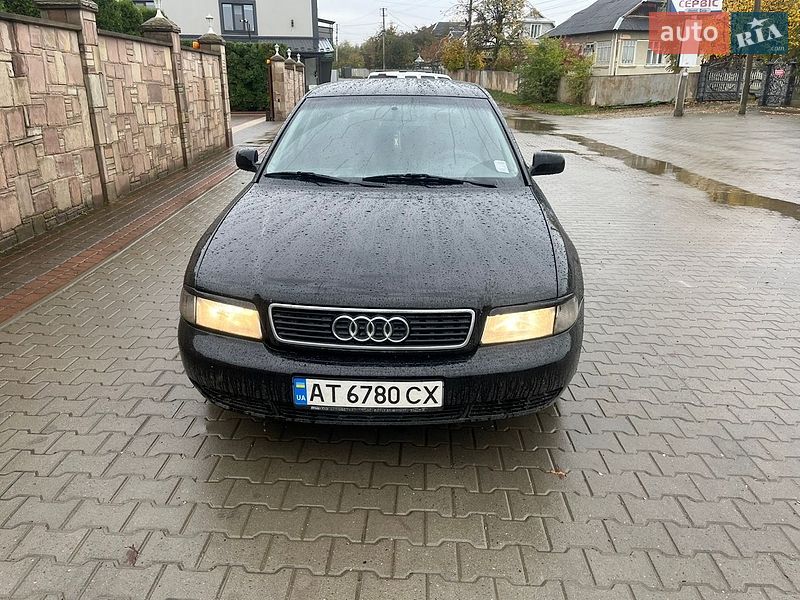 Седан Audi A4 1997 в Косове