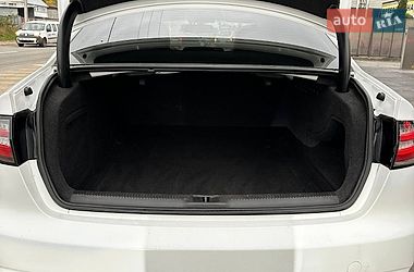 Седан Audi A4 2014 в Буче