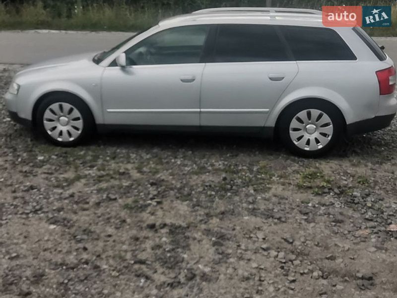 Универсал Audi A4 2002 в Буске
