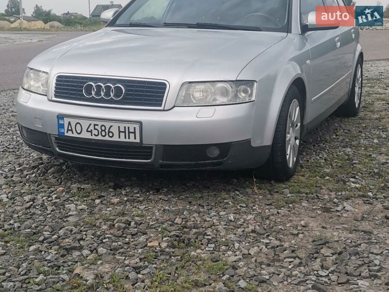 Универсал Audi A4 2002 в Буске