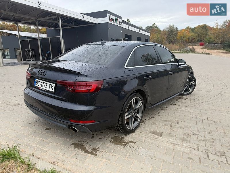 Седан Audi A4 2017 в Львове