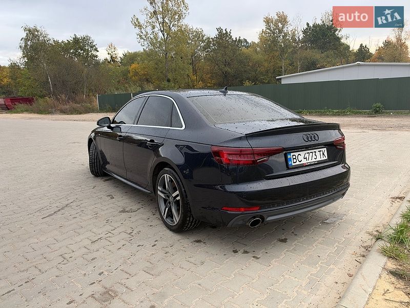 Седан Audi A4 2017 в Львове