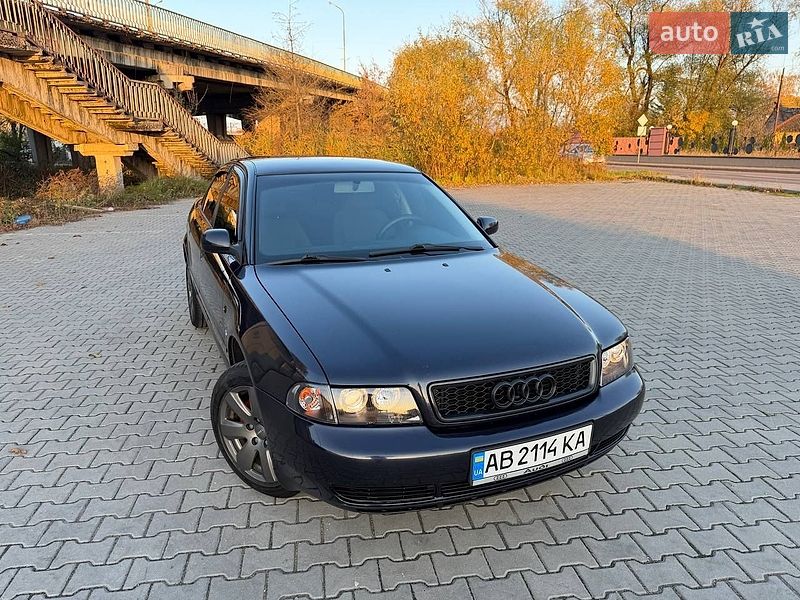 Седан Audi A4 1997 в Дрогобичі