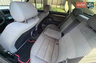 Седан Audi A4 1997 в Дрогобичі