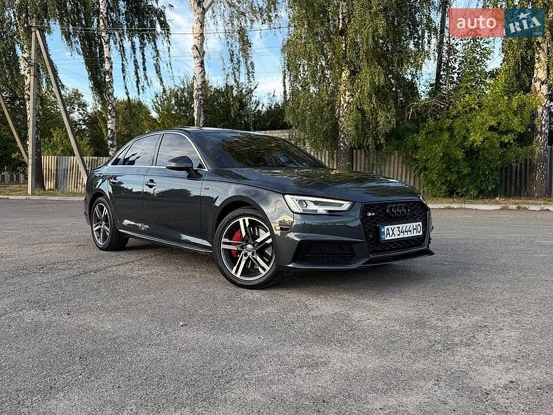 Седан Audi A4 2015 в Первомайске