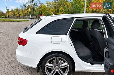 Универсал Audi A4 2014 в Киеве