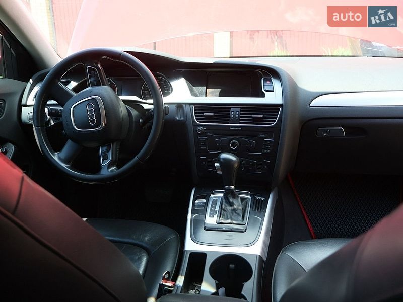 Седан Audi A4 2010 в Харкові