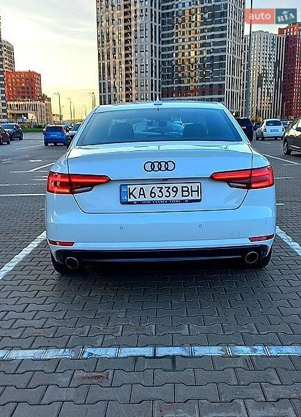 Седан Audi A4 2016 в Києві