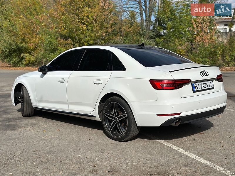 Седан Audi A4 2015 в Полтаве