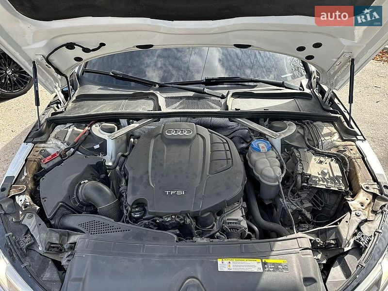 Седан Audi A4 2015 в Полтаве
