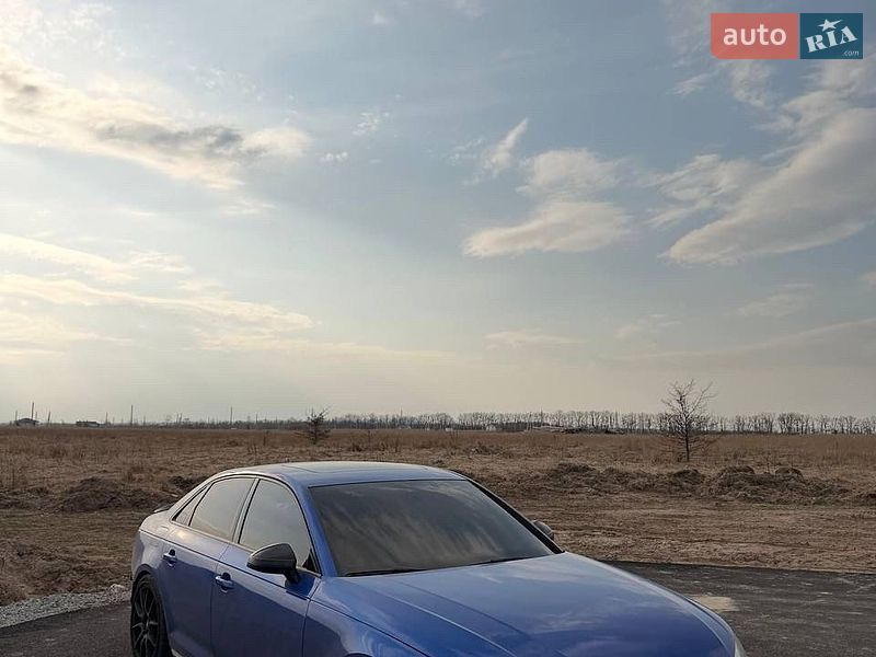 Audi A4 2016
