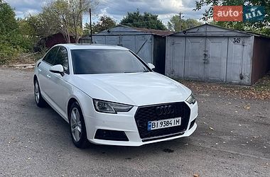Седан Audi A4 2016 в Кременчуці