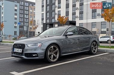 Седан Audi A4 2013 в Ровно