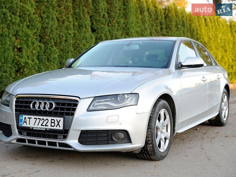 Седан Audi A4 2010 в Івано-Франківську