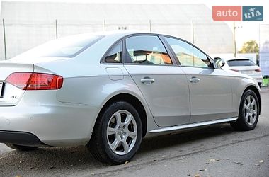 Седан Audi A4 2010 в Івано-Франківську